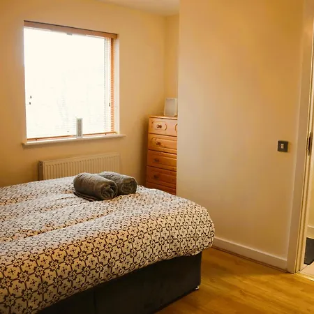 Apartment Luxe Apt In The Heart Of