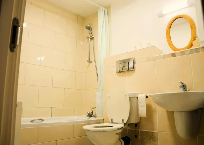 Luxe In The Heart Of * 都柏林